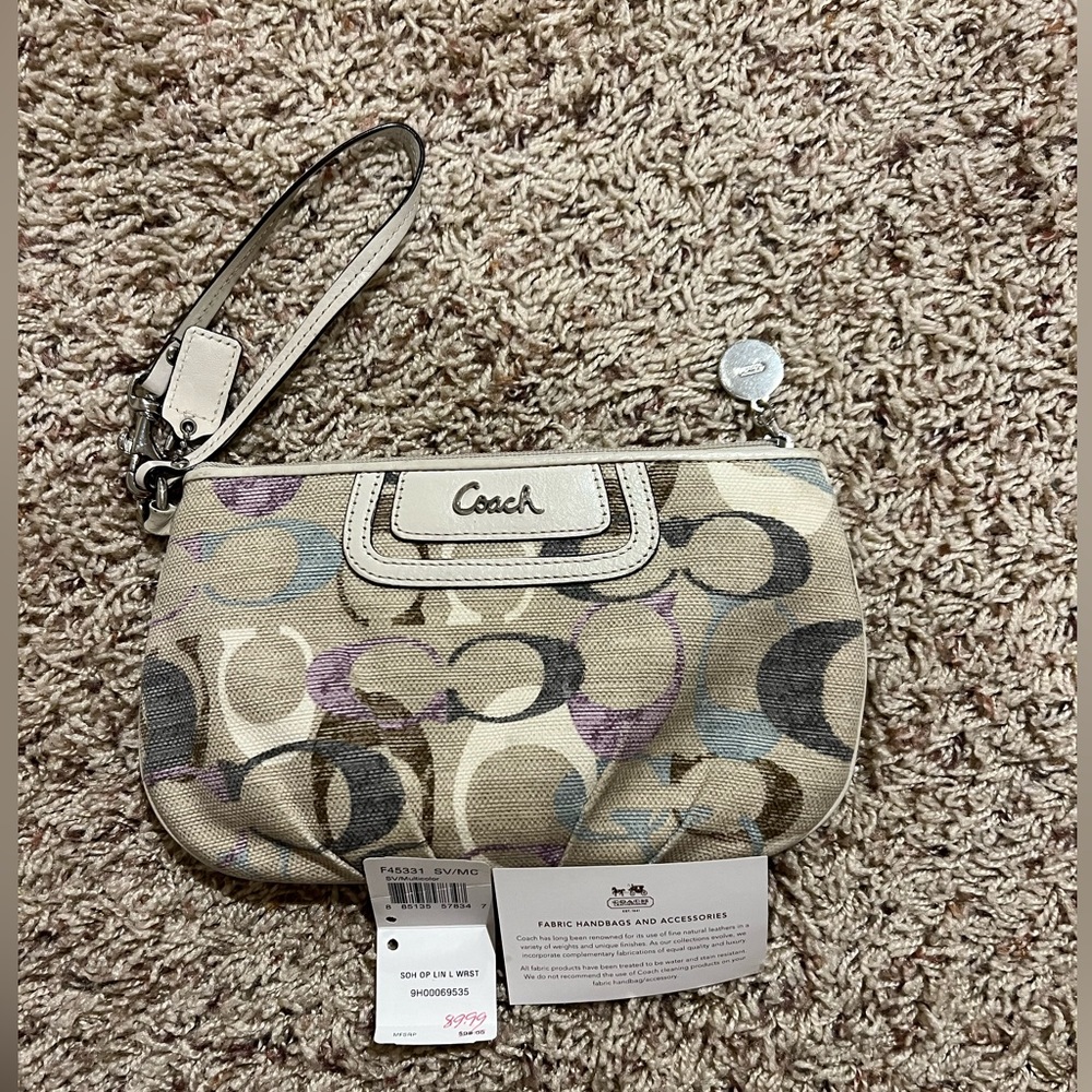Coach Soho Linen Wristlet